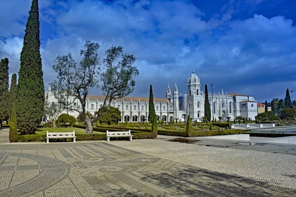 Lissabon bezienswaardigheden Mosteiro dos jeronimos