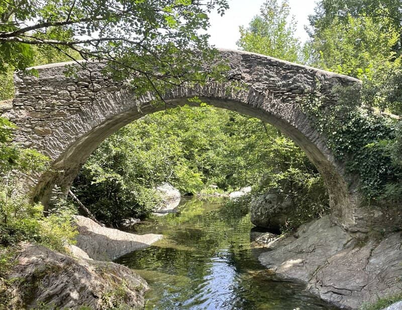 wandelen in corsica in de zomer