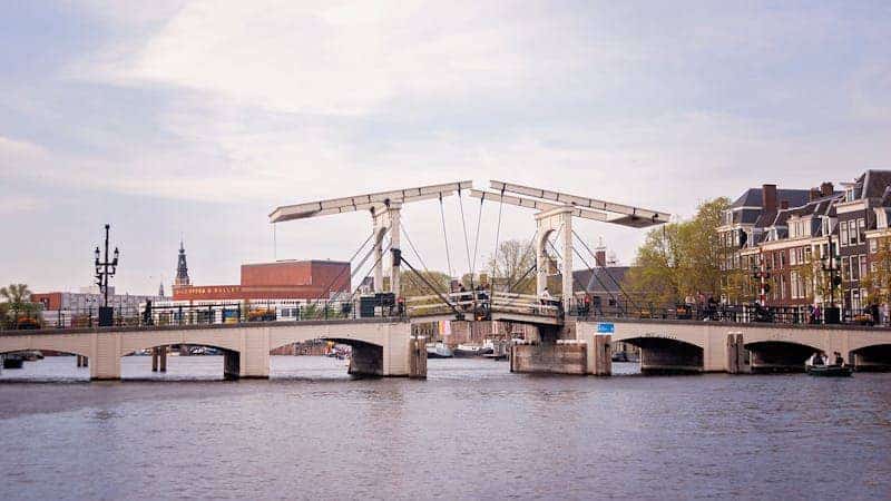 magere brug amsterdam wat te doen